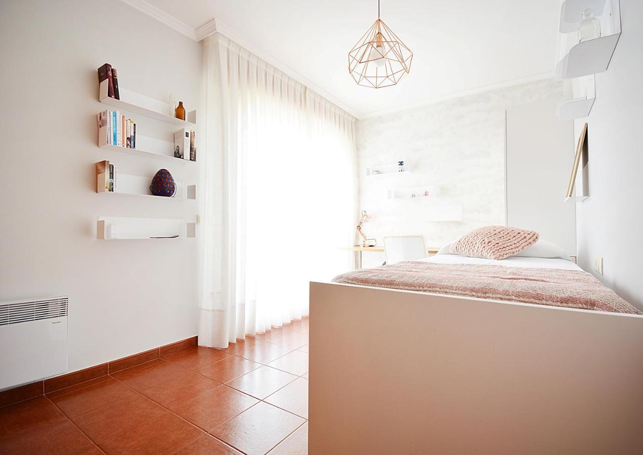 Galihost - Apartamento Con Piscina En El Centro De Sanxenxo Dış mekan fotoğraf