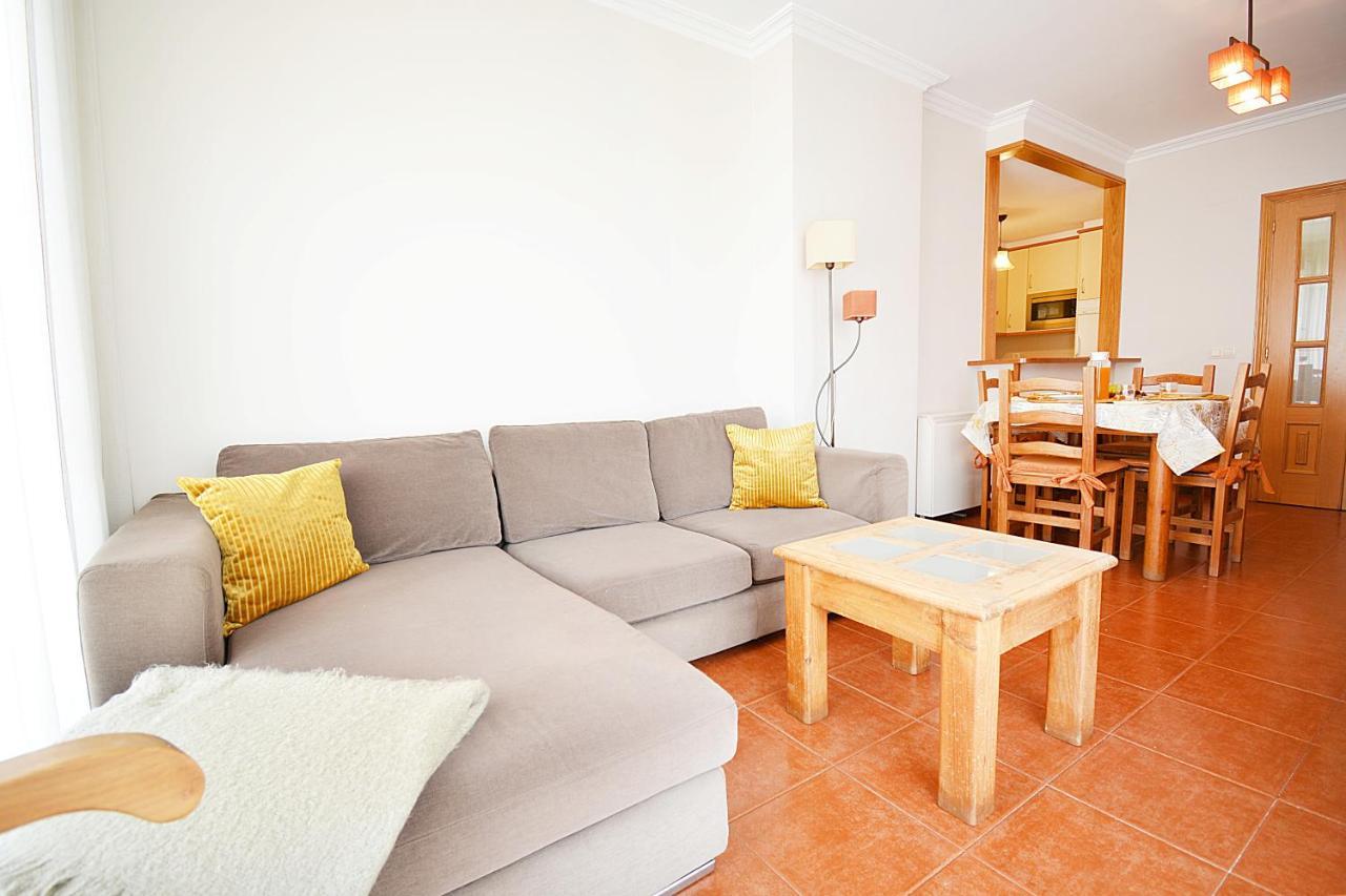 Galihost - Apartamento Con Piscina En El Centro De Sanxenxo Dış mekan fotoğraf